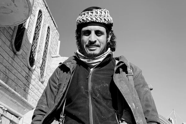 Suriye devriminin gür sesi Abdulbasit Sarut anısına: 'Suriye Devrim Marşı'