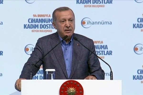 'Tarih Mursi'nin şehadetine yol açan zalimleri asla unutmayacaktır'