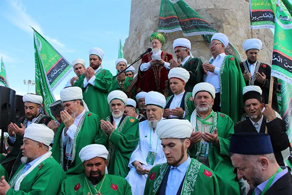 Tataristan'da anlamlı kutlama!