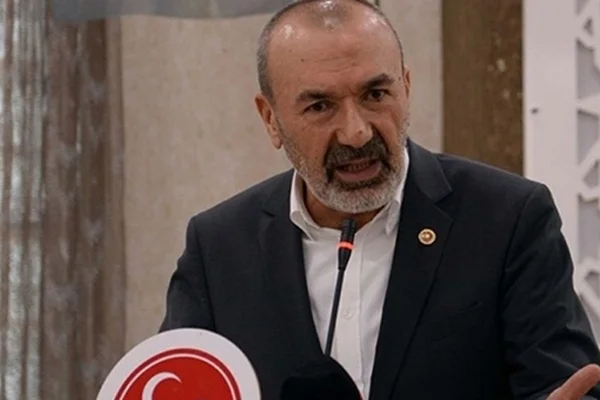 9 kişiyi işten çıkaran HDP'li belediyeye tepki
