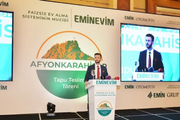 Aileler, Faizsiz Elbirliği Sistemi ile kısa bir süre içinde tapularını teslim aldı