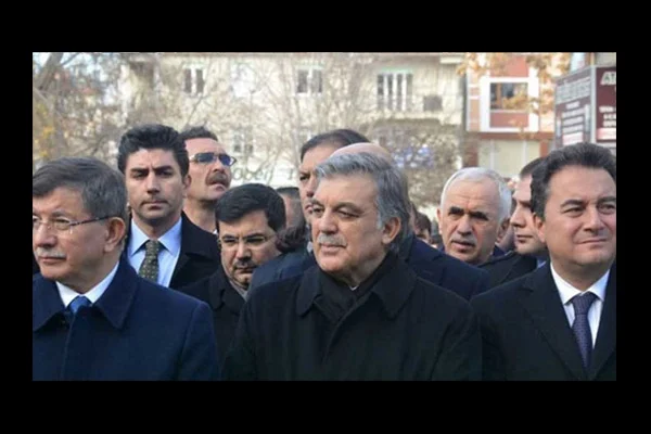 Ali Babacan, Abdullah Gül ve Ahmet Davutoğlu'na çağrı: Saadet Partisi'ne gelin