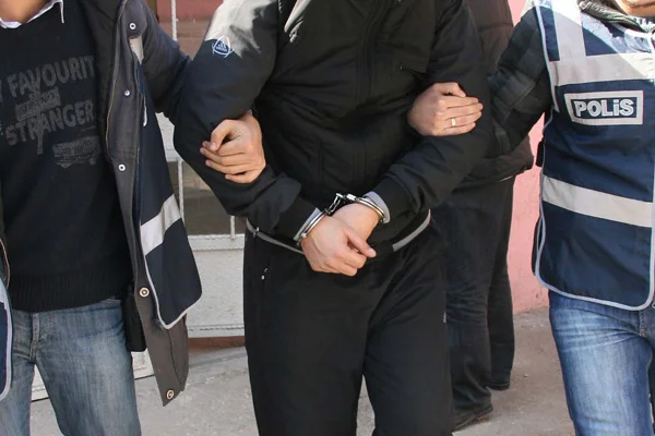 Antalya'da 'rüşvet' operasyonu