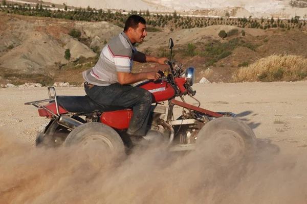 Baba yadigarı motosikletle hayalleri gerçeğe döndü