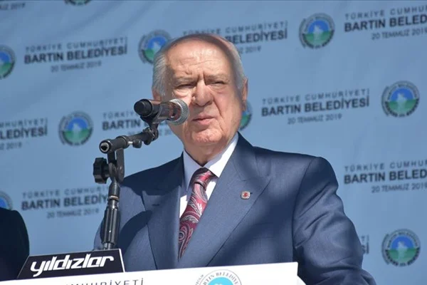 Bahçeli: Terör sorununun çözülmesi için hükümete desteğimiz tamdır