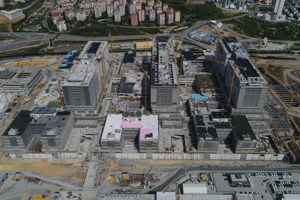 Başakşehir Şehir Hastanesi'nde sona doğru