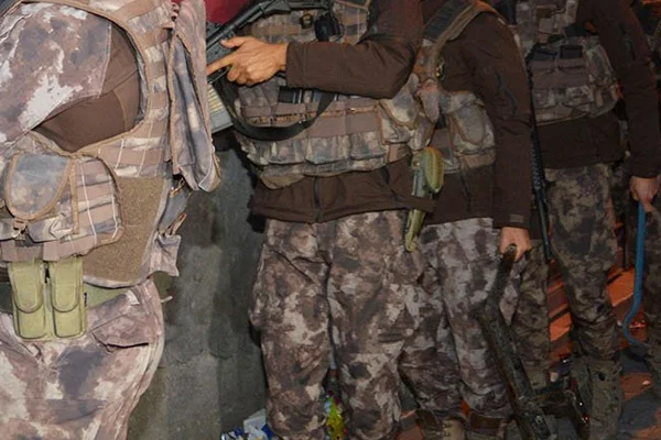 Bolu'da operasyon: Nükleer silah başlıkları ele geçirildi