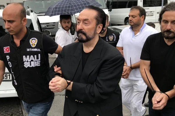 Davanın tutuklu sanığı: Beni Adnan Oktar ile Acun Ilıcalı tanıştırdı