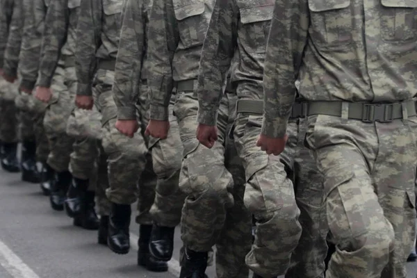 Dövizle bedelli askerlik için yeni ücret belli oldu