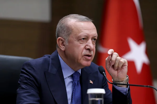 Erdoğan'dan Ali Babacan yorumu: AK Parti'den hiçbir arkadaşımın bunlarla hareket edeceğini düşünmüyorum