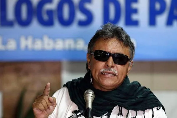FARC'ın önemli isimlerinden Jesus Santrich için yakalama kararı