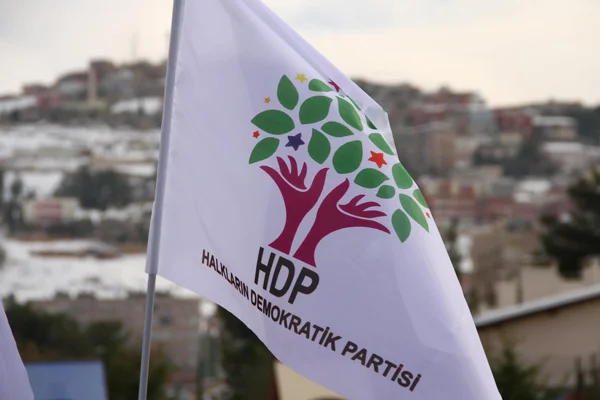 HDP ve DBP binasında kaçak elektrik kullanılmış