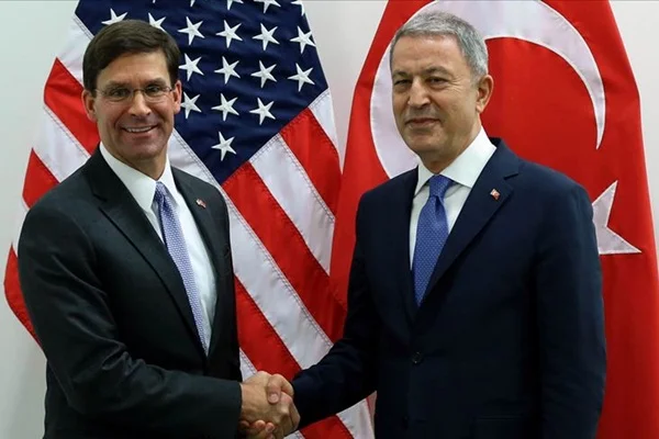 Hulusi Akar'dan ABD'ye 'Güvenli Bölge' uyarısı