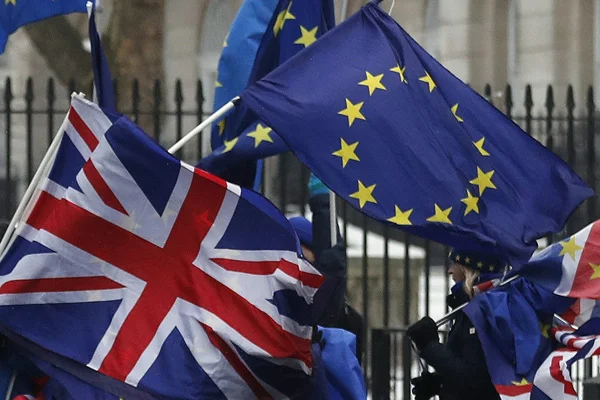 İngiliz otomotiv sektöründen Johnson'a Brexit uyarısı