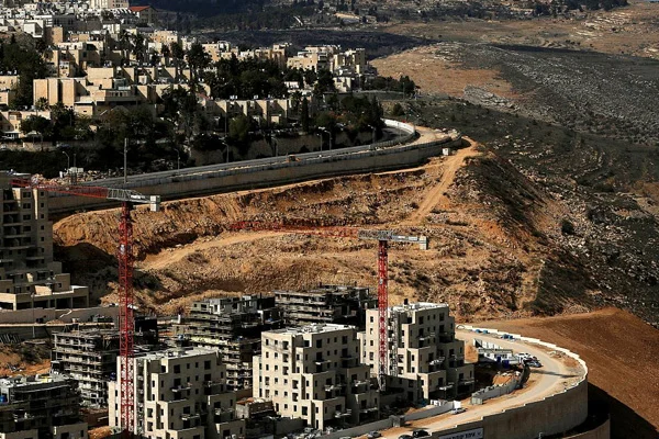 İsrail Batı Şeria'da 6 bin yasa dışı konut inşa edecek