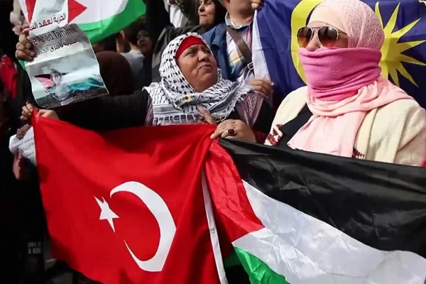 İsrail cephesinden Suudi gazeteciyi kovan Filistinlilere tepki: Türklere helal de Suudilere neden haram?