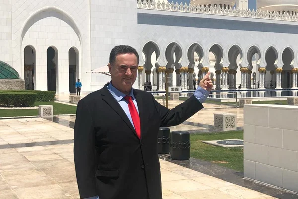 İsrail Dışişleri Bakanı BAE'yi ziyaret etti