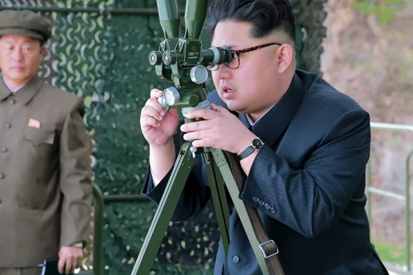 Kim'den Güney Kore'ye füze ile gözdağı