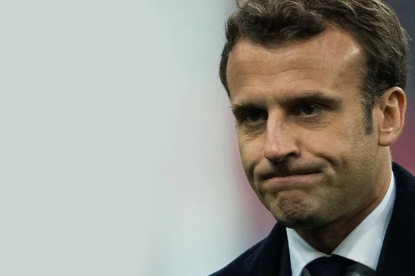 Macron'un görev süresinde 15 bakan istifa etti