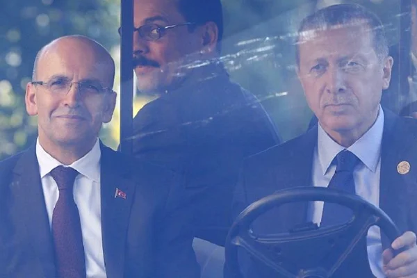Mehmet Şimşek'e ekonominin başına geçmesi önerildi mi?