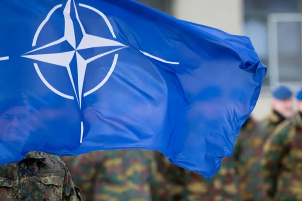 NATO'dan Rusya'ya tehdit: 2 Ağustos'a kadar süre verildi