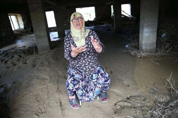 'O günün uğultusu hala kulaklarımda'