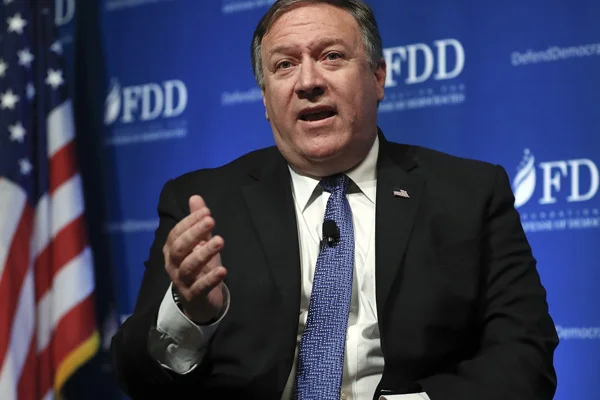 'Pompeo'dan iki yüzlü bir jest'