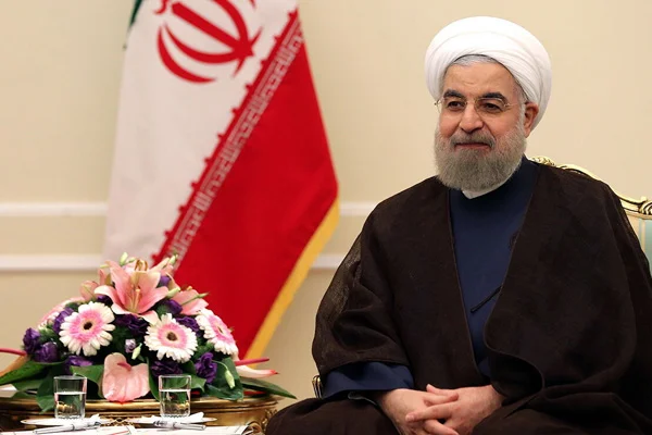 Ruhani'den İngiltere Başbakanı Johnson'a tebrik mesajı
