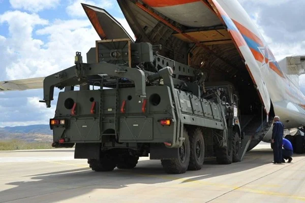 'S-400'ler çok yakında bölgedeki diğer ülkelerde de görülecek'
