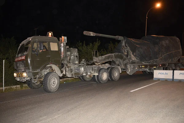 Suriye sınırına askeri sevkiyat