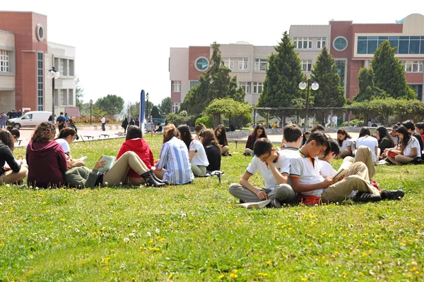 Vakıf üniversitelerinde ücretler yüzde 20 arttı