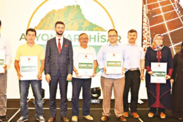 Yıl sonuna kadar EMİNEVİM'li aile sayısı 160 bine ulaşacak! Ev sahibi olmak isteyenlere yeni fırsatlar