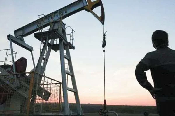 ABD'de petrol sondaj kulesi sayısı azaldı
