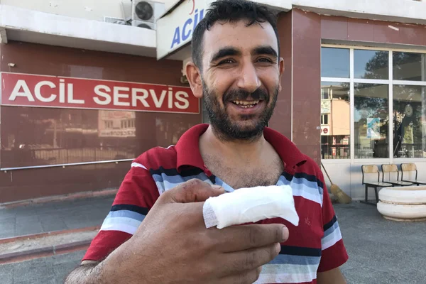'Acemi kasaplar' hastanelerde yoğunluk oluşturdu
