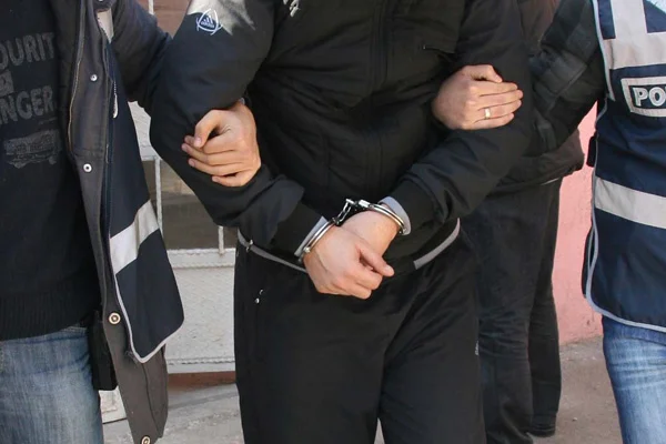 Adana merkezli 19 ilde FETÖ/PDY operasyonu