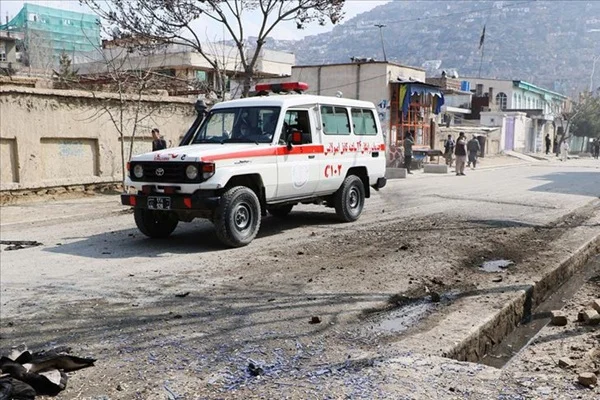 Afganistan'da düğün salonunda patlama: Çok sayıda ölü var