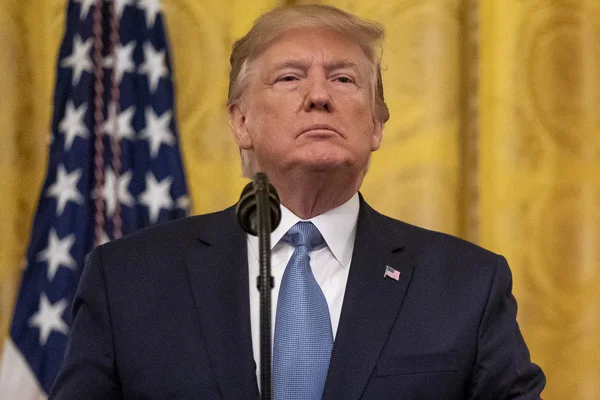 Amerika'da doğanlara vatandaşlık hakkı kaldırılabilir