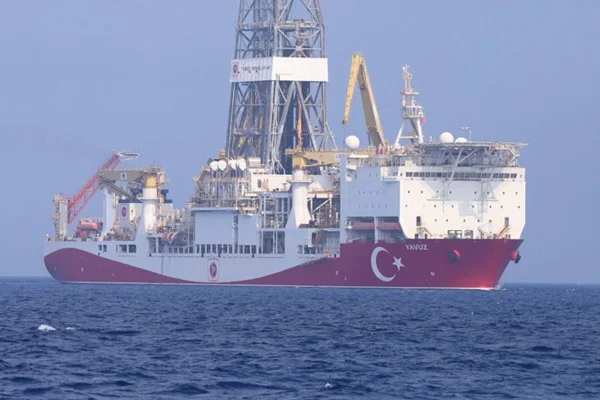 Bakan Dönmez'den Doğu Akdeniz resti