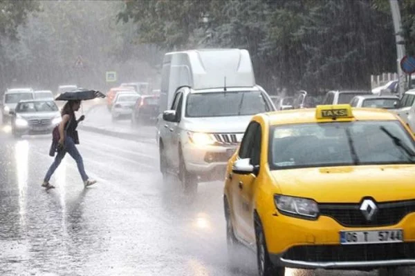 Başkentte sağanak etkili oldu