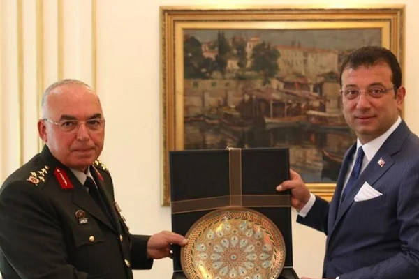 Birinci Ordu Komutanı'ndan İmamoğlu'na tebrik ziyareti