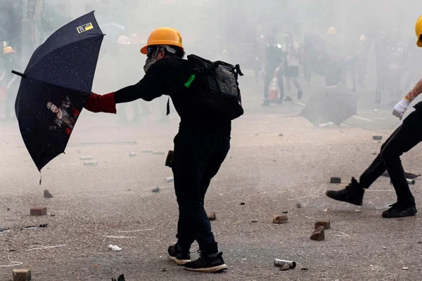 BM'den Hong Kong'da 'diyalog' çağrısı