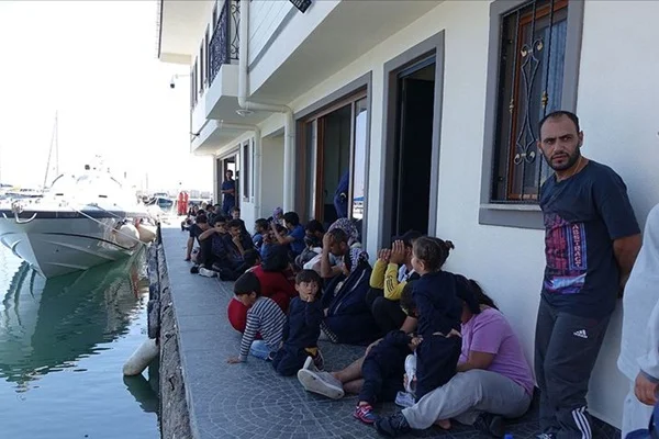 Çanakkale'de 330 düzensiz göçmen yakalandı