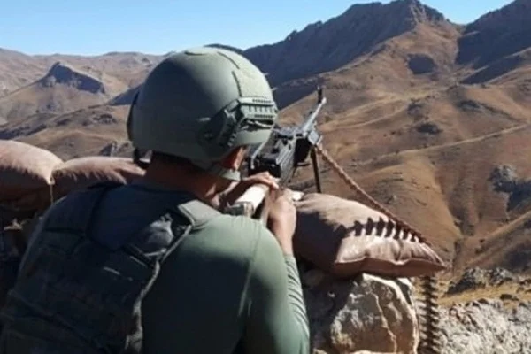 Çukurca'dan acı haber: 1 şehit