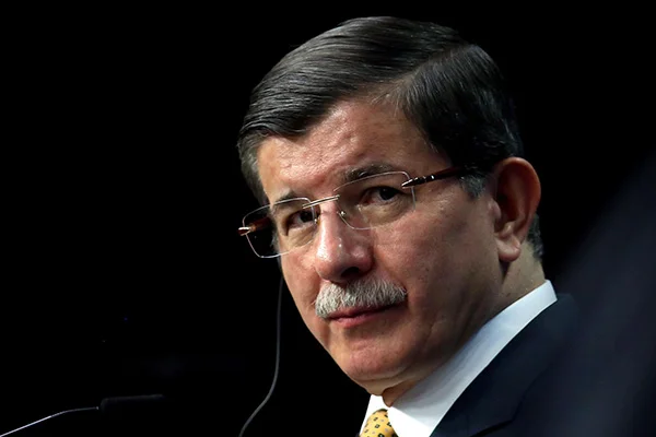 Davutoğlu'ndan, 'kayyum' atamalarına tepki: Demokratik sistemin ruhuna aykırı!