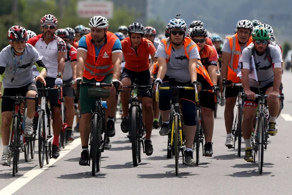 Deprem farkındalığı için pedala bastılar
