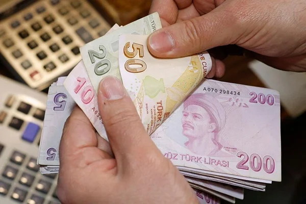 En düşük memur maaşı Ocak 2020'de 3 bin 875 lira olacak