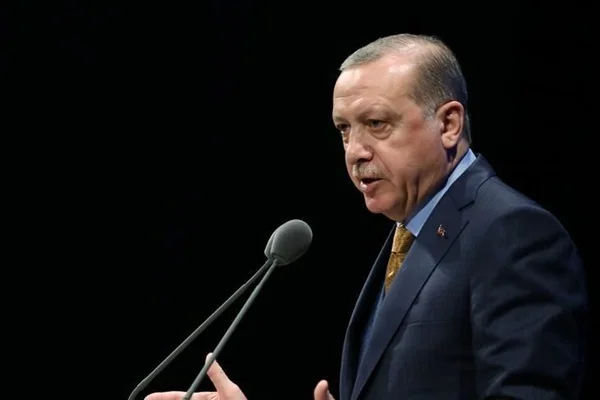 Erdoğan'dan Davutoğlu'nun sözlerine sert yanıt