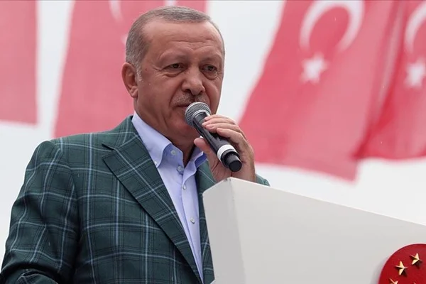 Erdoğan: PKK'ya terör örgütü diyemeyen Meclis'teki uzantılarına sandıkta gereken dersi verelim