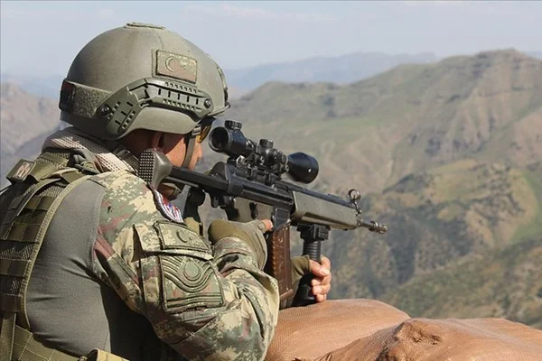 Erzincan'da 1 terörist etkisiz hale getirildi