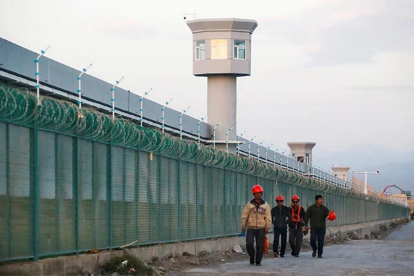 Eski tutuklulardan korkunç iddia: Çin gözaltı kamplarındaki Müslüman kadınları kısırlaştırıyor
